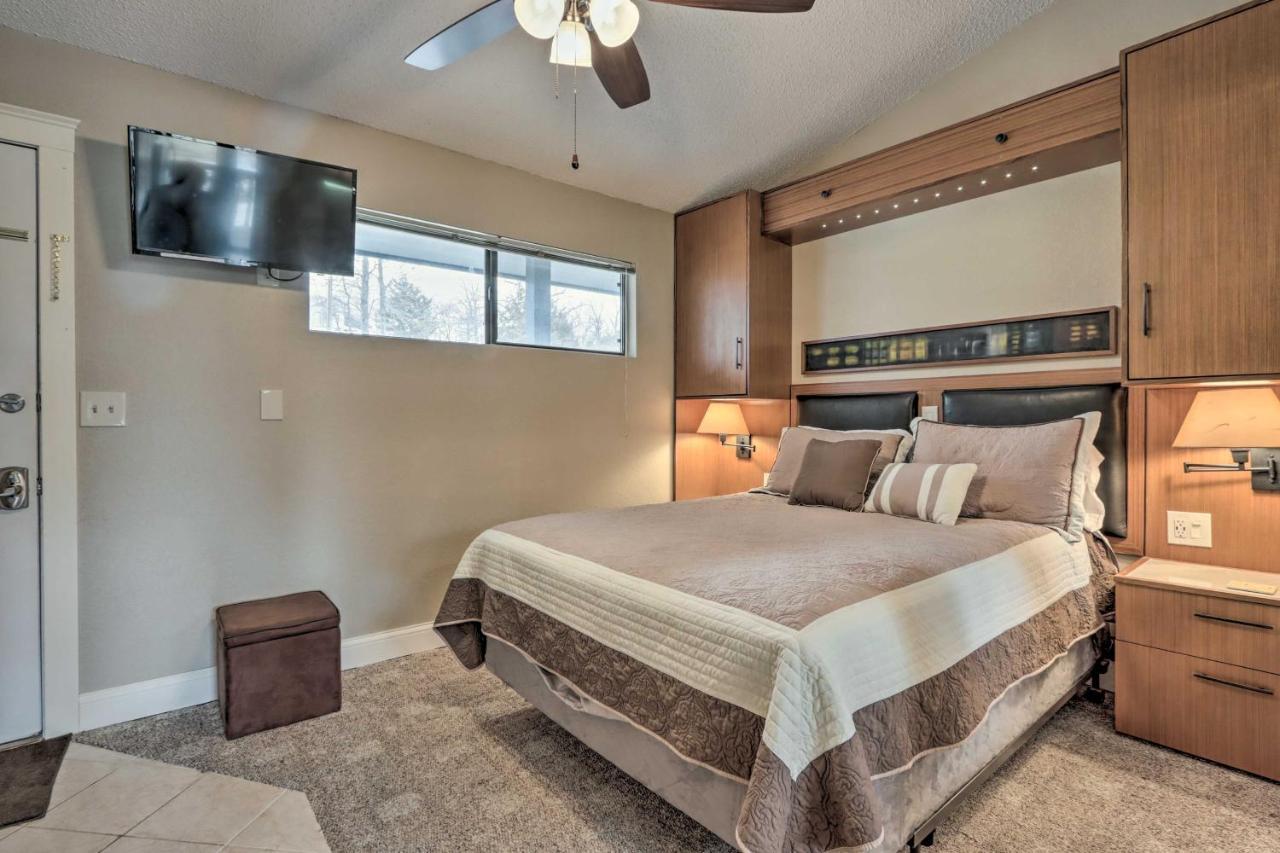 Osage Beach Condo With Lake Of The Ozarks Views 외부 사진